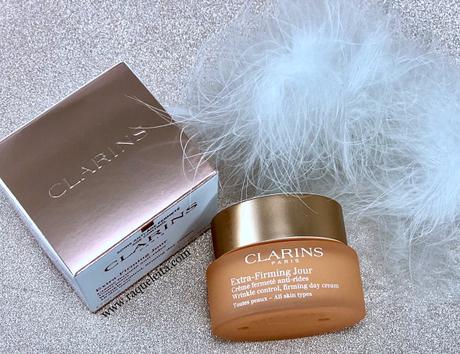 Extra-Firming Jour & Nuit, el Nuevo Tratamiento de Acción Reafirmante Global de Clarins Extra-Firming Jour & Nuit, el Nuevo Tratamiento de Acción Reafirmante Global de Clarins