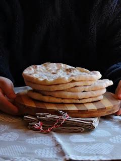 Pan de pita , roti como los llaman en India