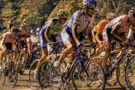 ¿Qué tengo que hacer para preparar una prueba ciclista por etapas?