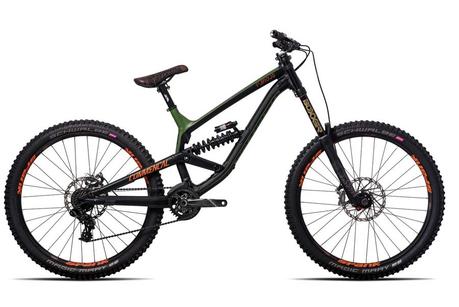 Commencal Furious y META AM V4.2 en nueva edición especial BC