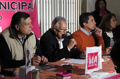 EL PARTIDO VÍA RADICAL PRESENTÓ ANTE MEDIOS DE COMUNICACIÓN, A RAFAEL JIMÉNEZ VELÁZQUEZ COMO PRECANDIDATO A LA PRESIDENCIA DE TEXCOCO