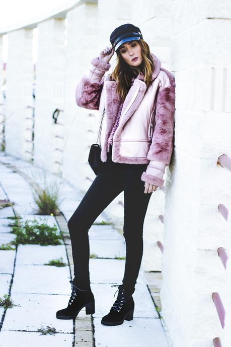 NUNCA ES DEMASIADO ROSA