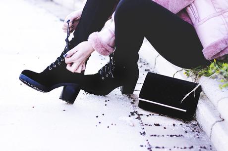 NUNCA ES DEMASIADO ROSA