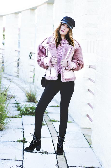 NUNCA ES DEMASIADO ROSA