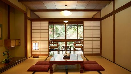 Nissan instala su sistema de aparcamiento automático a los muebles y objetos de este hotel japonés Nissan instala su sistema de aparcamiento automático a los muebles y objetos de este hotel japonés