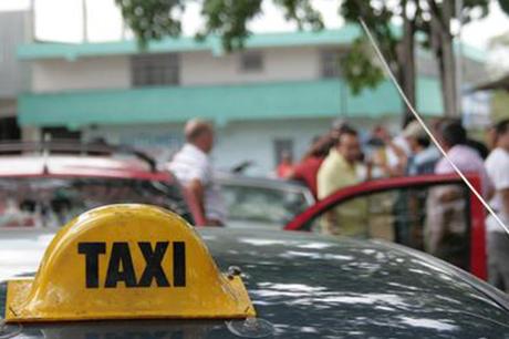 #Venezuela:  Estas son las  líneas de #taxi de #Caracas que trabajan 24 horas y aceptan #transferencias