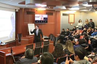 CAPACITAN A DEFENSORES PARA MEJORAR ATENCIÓN A VÍCTIMAS