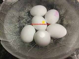 HUEVOS COCIDOS EN OLLA GM