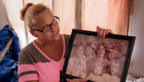 Adobe restaura las fotos dañadas de las víctimas del huracán Harvey en este emotivo proyecto