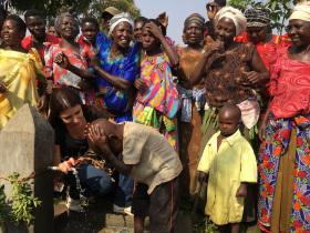 Sivan Yaari, la israelí que lleva luz y agua a África