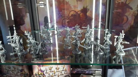 HH & Necromunda Weekender: Russ, nuevas armas de las Escher  y más