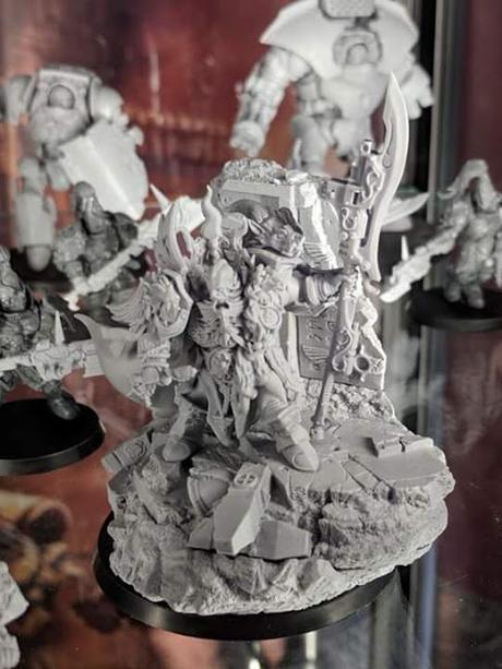 HH & Necromunda Weekender: Russ, nuevas armas de las Escher  y más