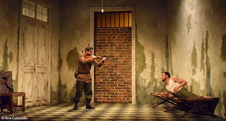 'La piedra oscura': El poder de seducción de la palabra