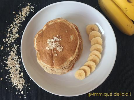 TORTITAS DE AVENA Y PLÁTANO