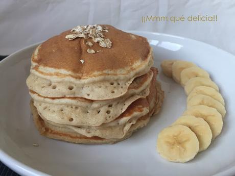 TORTITAS DE AVENA Y PLÁTANO