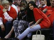 Kylie Jenner anunció nacimiento hija revela ocultó (VIDEO)