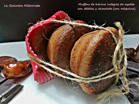 Muffins de harina integral de espelta con dátiles y chocolate (Con máquina)