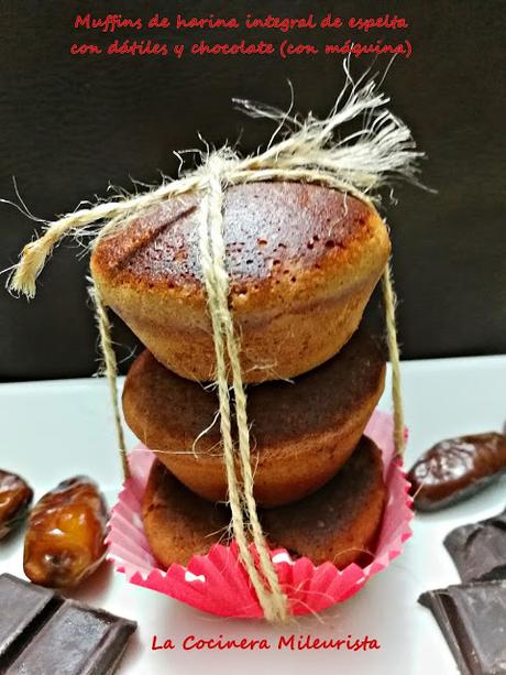 Muffins de harina integral de espelta con dátiles y chocolate (Con máquina)