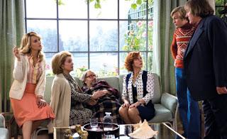 POTICHE, MUJERES AL PODER (Potiche) (Francia, 2011) Comedia