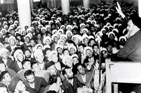 El nacimiento de una república islámica