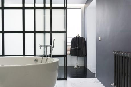 diseño reformas slow emmme studio 02 baño principal bañera vivienda Ayala SM.jpg