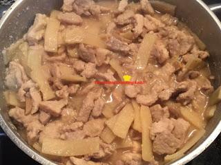 CARNE AL ESTILO CHINO CON BAMBÚ Y SETAS