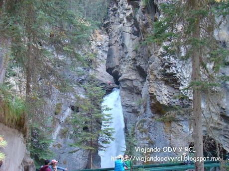 Johnston canyon, Banff- Canada. Montañas Rocosas Canadienses