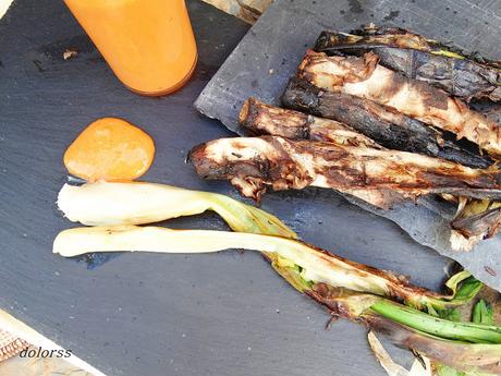 Calçots con salsa romesco