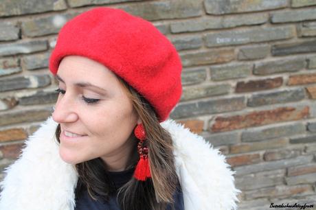 EL PODER DEL ROJO Y LOS LUNARES