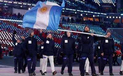 La delegación argentina desfiló en Pyeongchang con dos grados bajo cero