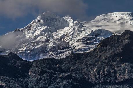 Parque Nacional Cayambe Coca: Lagunas y cascadas
