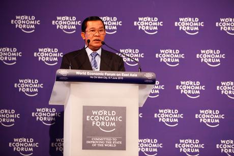 Hun Sen, imparable
