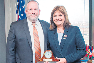 Aprueba Argentina intervención de la DEA en frontera con Brasil y Paraguay