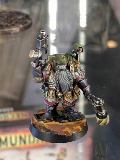 Grendl Grendlsen: Para el no hay trabajo pequeño (Reflexiones)