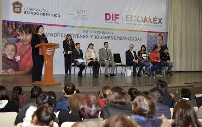 FORTALECE DIFEM EDUCACIÓN DE MADRES JÓVENES Y JÓVENES  EMBARAZADAS