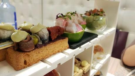 DOMO by Roncero & Cabrera