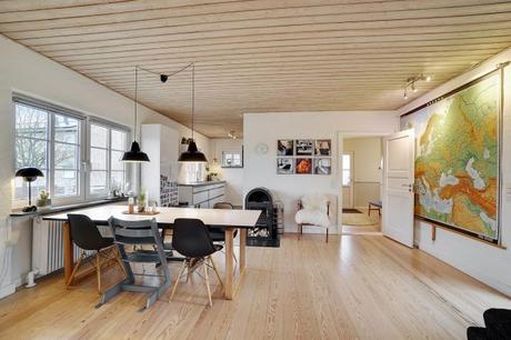 estilo escandinavo eames chair distribución abierta diseño interiores decoración sótano decoración nórdica comoda danesa casa danesa dos pisos casa con sótano 