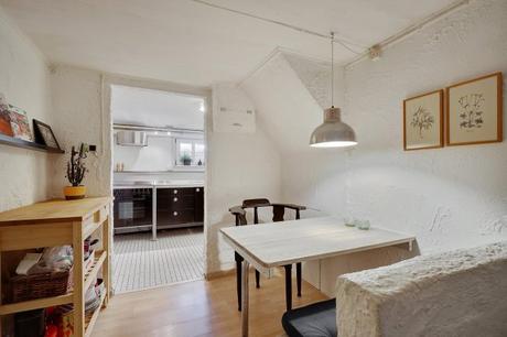 estilo escandinavo eames chair distribución abierta diseño interiores decoración sótano decoración nórdica comoda danesa casa danesa dos pisos casa con sótano 