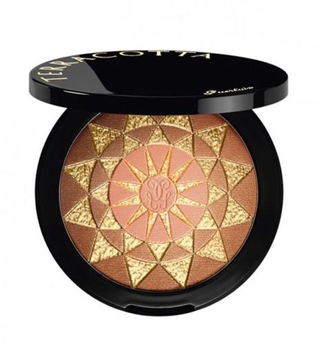 10 básicos de maquillaje que te ponen buena cara en 10 minutos