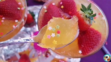 Fresas con cava y naranja