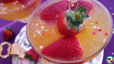 Fresas con cava y naranja