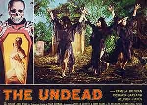 The Undead / Fotocromo promocional de esta película dirigida por Roger Corman.