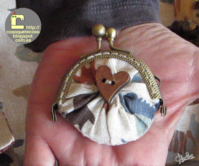 ¿Qué llevo en mi bolso? Videotutorial ¿Qué llevo en mi bolso? Videotutorial