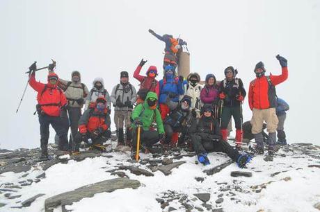 Los socios del Club Señal y Camino realizan dos rutas de nieve