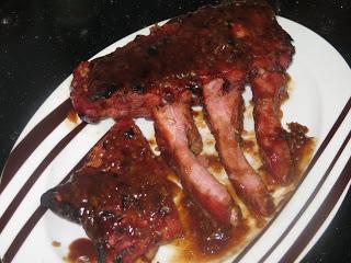 COSTILLAS DE CERDO CON COCA COLA Y SOPA DE CEBOLLA