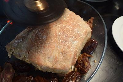 Lomo de Cerdo con Leche y Dátiles