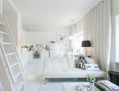 Increíble vestidor en un mini loft Increíble vestidor en un mini loft