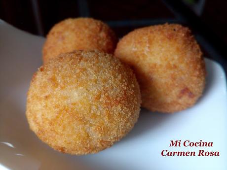 CROQUETAS DE BOLETUS CON JAMON CROQUETAS DE BOLETUS CON JAMON