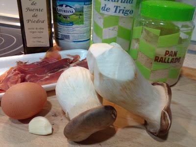 CROQUETAS DE BOLETUS CON JAMON CROQUETAS DE BOLETUS CON JAMON
