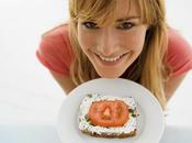 Comer pocas cantidades comida alarga nuestra esperanza vida